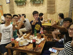 市南烧烤加盟,学烧烤技术,开烧烤店多少钱疯狂烤翅加盟